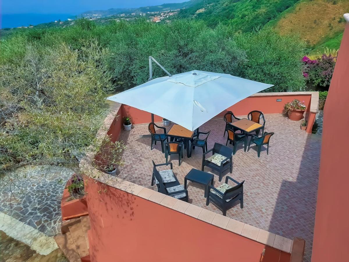 Locanda Adele Parghelia Ngoại thất bức ảnh