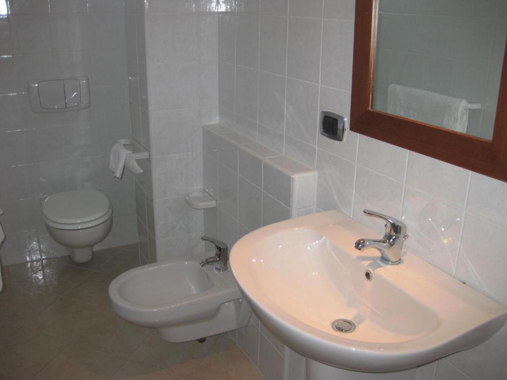 Locanda Adele Parghelia Phòng bức ảnh